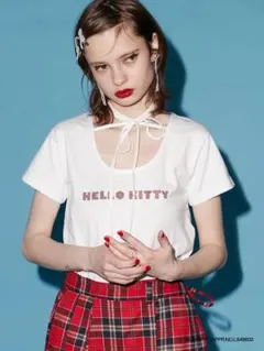 jouetie×ハローキティ ラインストーンネックリボンTシャツ