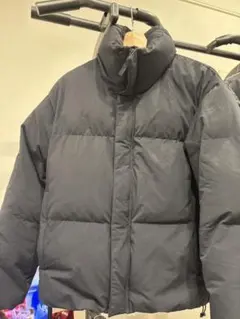 ダウンジャケット　ブラック　ユニクロＵ