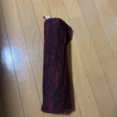 ［新品］限定品　レトロ　赤と黒の花柄生地　反物　ハンドメイドにも。