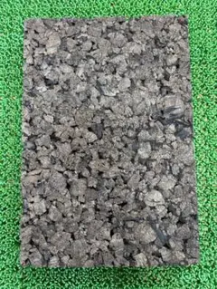【専用出品】 30cm×20cm 厚み2.5cm 炭化コルクシートのサムネイル