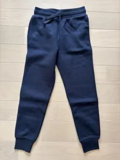 未使用　☆ H&M ズボン　135 黒　スウェット　裏起毛　オシャレ