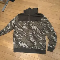迷彩柄パーカー パーカー