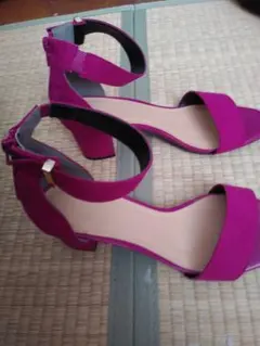 アンクルストラップサンダル