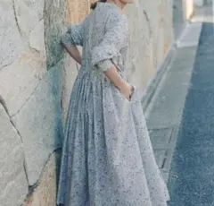 アデュートリステスkazumiさんコラボリバティプリントワンピース【新品未使用】