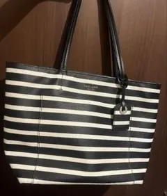kate spade ケイトスペード 白×黒 ボーダー トートバッグのサムネイル