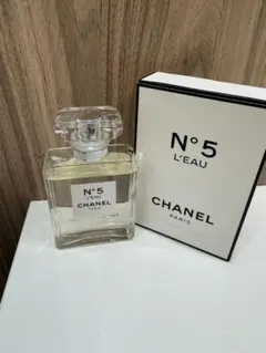 シャネル N°5 ロー オードゥ トワレット ヴァポリザター 50ml