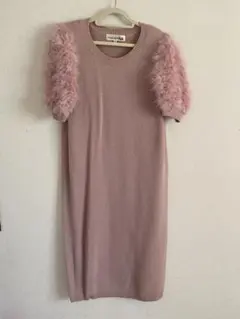 HANAE MORI ハナエモリ ニットワンピース　袖丈ファー　シミ有り