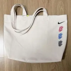 BTS Nike x BTS トートバッグ ナイキ プリント 裏刺繍 タグ付き - メルカリ
