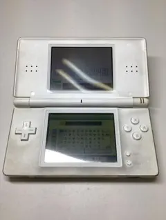 U*i様 ホワイト ニンテンドーDS Lite 本体　稼動品