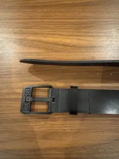 ディーゼルベルト試着程度新品