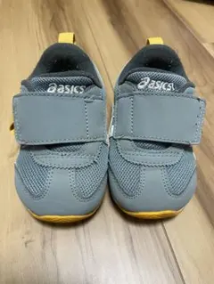 asics アイダホ　13.5cm