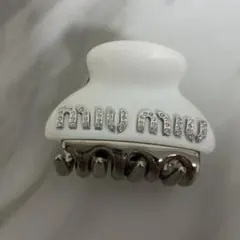 2026年最新】mIumIu ヘアピン 白の人気アイテム - メルカリ