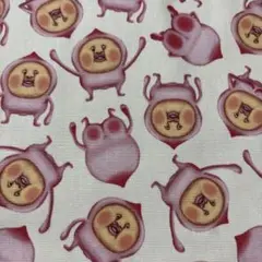 約縦48×50㎝　カクレモモジリ　こびとづかん 生地　はぎれ