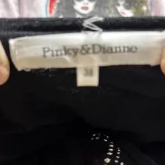 Pinky&Dianne ブラックフード付きトップス 38のサムネイル