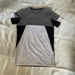 アンダーアーマーのTシャツMD FITTED