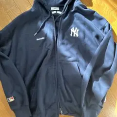 ニューヨーク・ヤンキース パーカー ネイビー