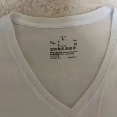 vネック