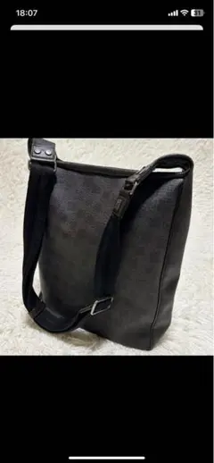 2025年最新】ダンヒル ディーエイト ショルダーバッグの人気アイテム