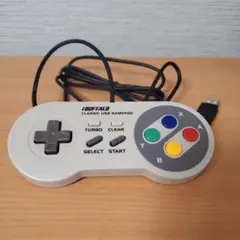 iBUFFALO CLASSIC USB GAMEPAD 本体