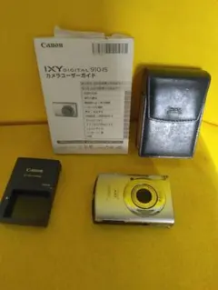 【完動品】Canon IXY DIGITAL 910 IS 本体と付属品一式 中古】IXY DIGITAL 910 IS 800万画素／3.8倍ズーム／ブラック