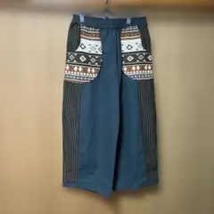 アミナ　８部丈パンツ　男女兼用
