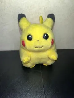 TOMY ポケモン 初代 ピカチュウ レア 音が鳴る ぬいぐるみ 希少 赤タグ