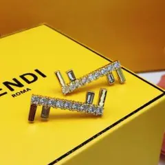 フェンディFFピアス付きピアスです