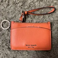 kate spade オレンジ パスケース