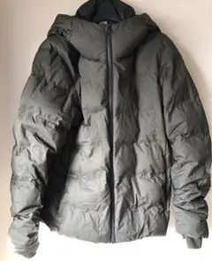 【2/8まで】ユニクロ シームレスダウンパーカー Lサイズ