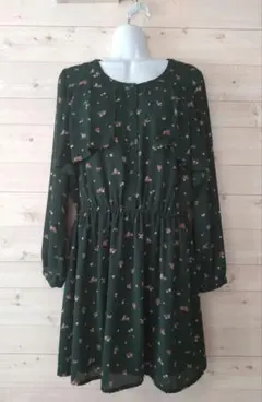 PAGEBOY ダークグリーン フラワープリント ワンピース