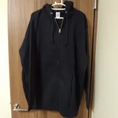 ユナイテッドアスレ 軽い パーカー 新品未使用 大きいサイズ