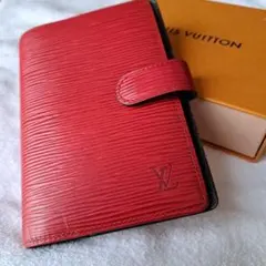 ルイヴィトン エピ 赤 手帳 [正規品]