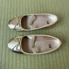H&M ゴールド バレエシューズ 18.5