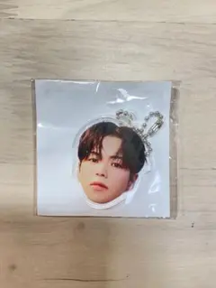 TREASURE ジェヒョク 顔アクキー