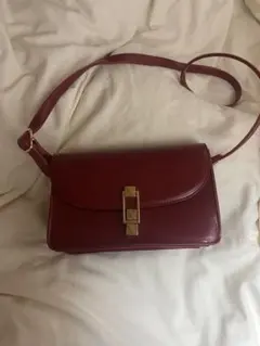 ショルダーバッグ 赤