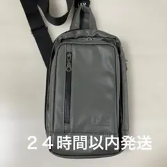 メンズ　L.R.M. グレー ショルダー　バッグのサムネイル