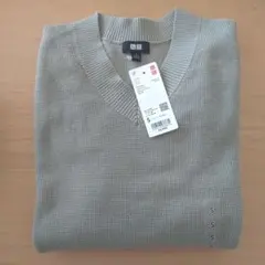 新品 ユニクロ ワッフルVネックセーター　メンズ S　グリーンのサムネイル