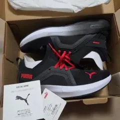 PUMA プーマ ソフトライド スニーカー 26cm ブラック×レッド