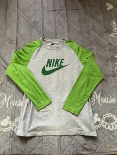 ナイキ　ラグラン　長袖カットソー
