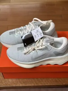 Nike グレー スニーカー 新品