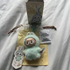 popmart ミニラブブ　ぬいぐるみペンダント I(アイ)