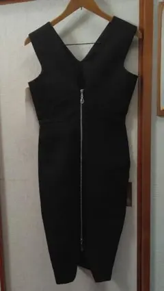 ノースリーブワンピース ブラック