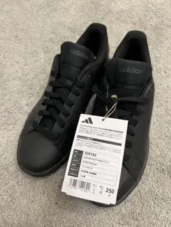 スニーカー　adidas 25cm アディダスのサムネイル