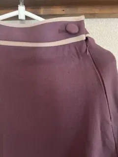 パープル フレアスカート サイドボタン付き
