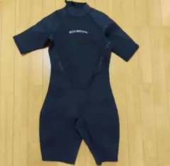 フリーダイビングスーツ