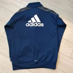 adidasスウェット　160cm