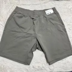 新品 UNIQLO ウルトラストレッチアクティブショーツ XL ベージュ