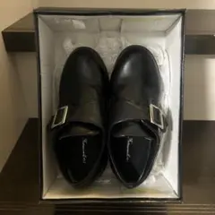 フォーマルシューズ ブラック バックル付き