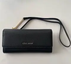 COLE HAAN ショルダーストラップ三つ折り財布
