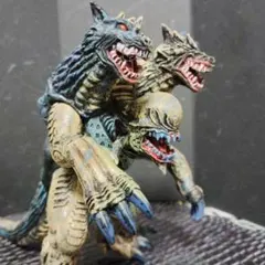 ウルトラ怪獣旧型絶版ソフビシラリーブローズ（3160ei.3161ei） ウルトラ怪獣旧型絶版ソフビシラリーブローズ（3160ei.3161ei） - メルカリ